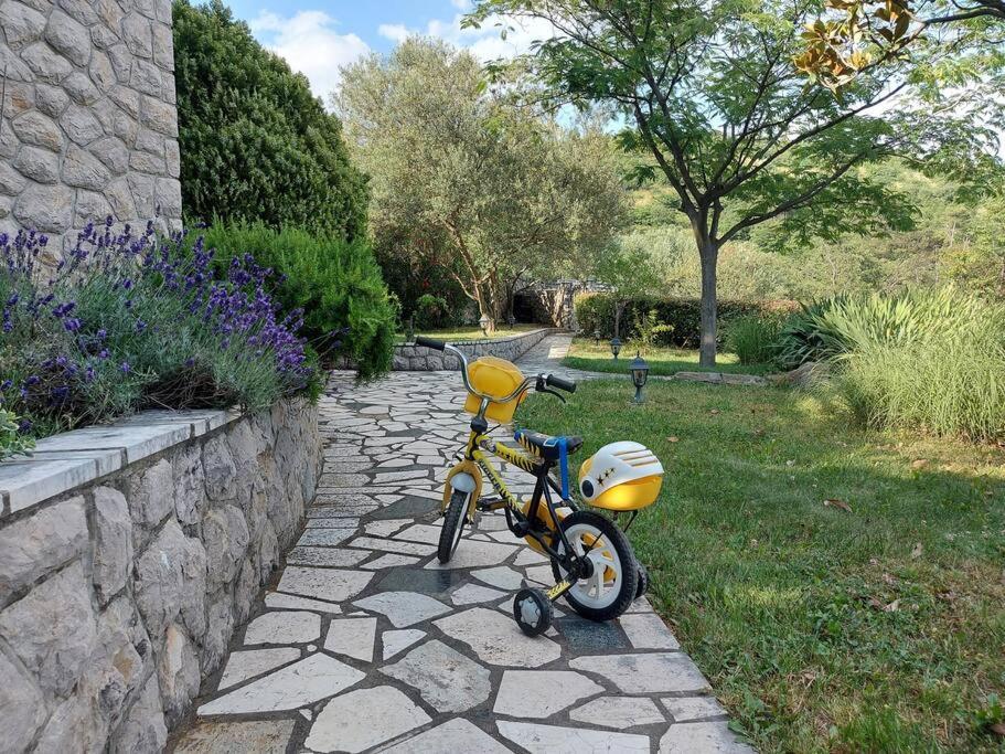 Apartment Mediterranean Garden غييكا المظهر الخارجي الصورة